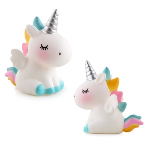 Lot de deux figurines licornes pour gâteau avec crinière arc-en-ciel et cornes argentées