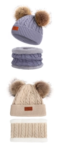 Winter Kinder Strickmütze und Schal Set mit süßen Bommeln und warmem Fleece Futter.