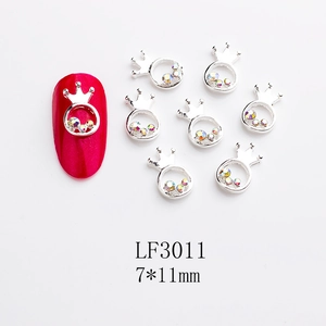 Detailed silver crown nail charms with AB crystals and dimensions labeled as 7x11mm