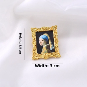 Detailed view of Baroque brooch with Girl with a Pearl Earring, size 3.8cm by 3cm