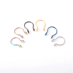 Finti anelli per il naso a U in acciaio inossidabile in arcobaleno, oro, nero, blu e argento