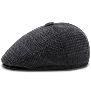 Béret classique en laine à carreaux gris foncé pour homme avec protection d'oreilles
