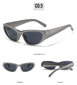 Drei-Winkel-Ansicht der silbergrauen Sport-Sonnenbrille mit dunkelgrauen Polgläsern