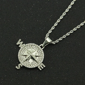 Hip-hop compass pendant necklace in silver metal with sparkling clear crystals