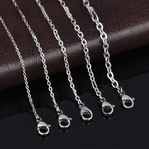 Detail of stainless steel O-chains in various widths with lobster clasps from 0.95mm to 3.1mm