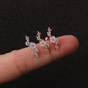 Orecchini a fiore squisiti in argento, oro e oro rosa con accenti di zircone
