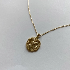 Vintage Coin Portrait Relief Necklace 925 Sterling Silver 18K Gold Plated Embossed Medallion Jewelry For Women