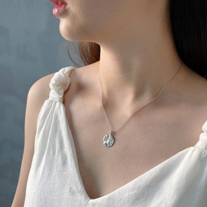 Elegance 925 sterling silver coin pendant necklace with embossed portrait for women