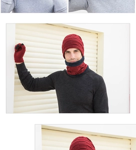 Gros plan sur l'ensemble en tricot rouge avec motif à carreaux et doublure polaire