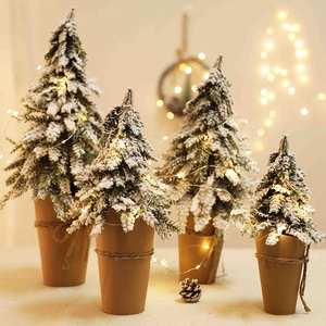 Mini Artificial Flocked Christmas Tree PE With LED Lights Warm Glow Tabletop Holiday Festive Decor Natural Style