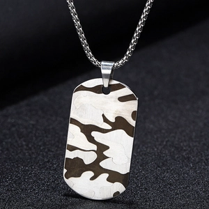 Collier avec pendentif plaque militaire camouflage en acier inoxydable pour homme et femme