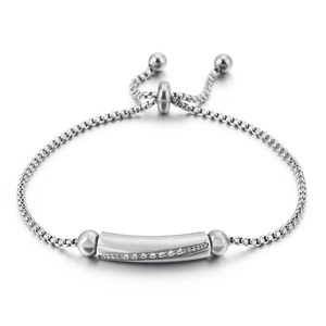Bracelet élégant en argent avec barre de zircone et fermoir ajustable coulissant pour femme