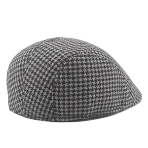 Classic houndstooth flat cap for men, thick warm newsboy hat for autumn and winter