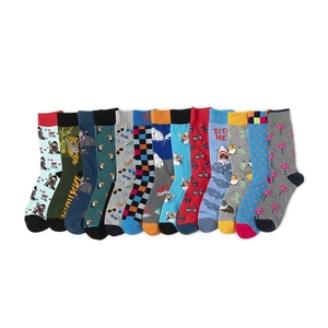 Ligne de 12 chaussettes créatives en coton mélangé avec motifs d'animaux et dessins