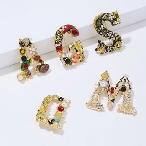 Baroque Alphabet Initial Brooch Pin Gold Plated Alloy With Faux Artificial Pearl Rhinestone Enamel Vintage Jewelry For Women