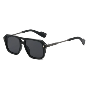 Classic large black frame aviator sunglasses with metal temples for a stylish driving look