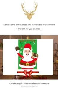 Weihnachtsdeko mit glitzerndem Rentier, Nikolaus-Wandteppich und einer roten Satinschleife