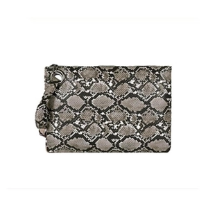 Snake Skin Print PU Leather Women Clutch Bag With Metal Ring Wristlet Envelope Pouch Trendy Evening Zipper Handbag