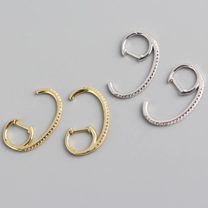 Chic S925 sterling silver C-shaped hoop earrings with pavé crystals in gold and silver
