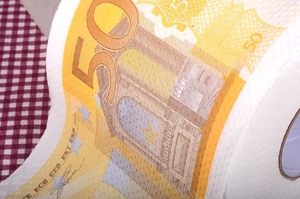 Detailed view of the 50 Euro banknote print on novelty textured soft toilet paper rolls