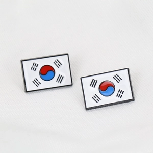 Detail of South Korean flag enamel lapel pins with premium zinc alloy and metallic finish