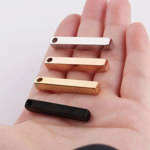 3D rounded rectangle stainless steel pendant bars in silver, gold, rose gold and black