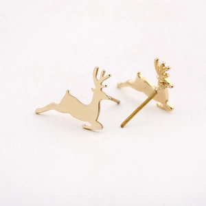 Minimalist gold reindeer stud earrings for Christmas made of polished stainless steel
