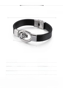 Detail view of 215mm black braided leather skull bracelet with 316L stainless steel clasp