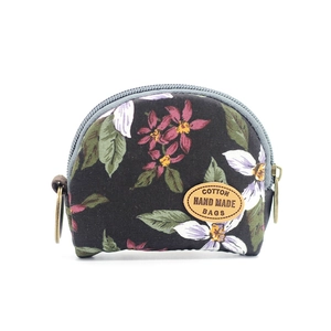Semi-circular floral cotton coin purse with zipper and vintage metal ring
