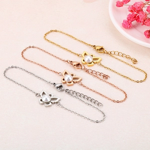 Minimalistisches Schmetterlings-Perlenarmband in Gold, Silber und Roségold aus Edelstahl