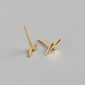 Minimalist gold lightning bolt stud earrings in S925 sterling silver for women