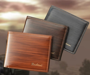 Portefeuilles courts pour hommes en cuir marron et noir avec texture grain de bois