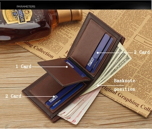 Portefeuille bifold en cuir marron avec cinq fentes pour cartes et un grand billet