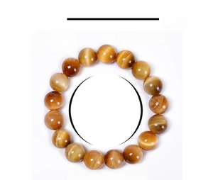 Vista macro del bracciale in occhio di tigre dorato 12mm con specifiche dettagliate
