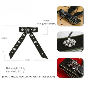 Detailed infographic of 15.6cm velvet bow hair clip with crystals and pearls