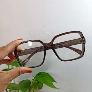 Detailed view of model Z3337 eyewear showing inner temple size marks 55-18-140