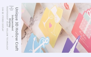 Vue détaillée des cartes de vœux 3D avec motifs découpés au laser et couleurs pastel