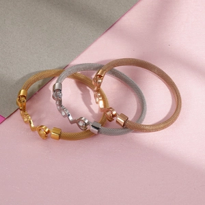Three-piece set of mesh woven stainless steel love heart bangles in gold silver and rose gold