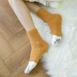 Thick coral fleece warm winter socks with cute orange and white cat claw pattern design
