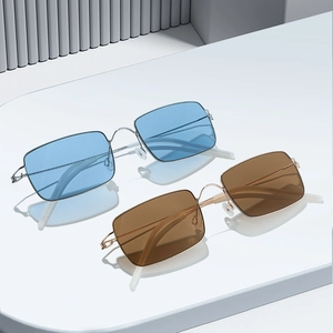 Retro screwless rectangle sunglasses with ultra-light metal frames and colored lenses