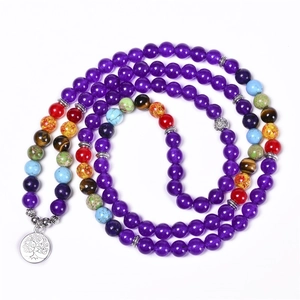 Collana 108 grani di ametista con ciondolo albero della vita e pietre chakra