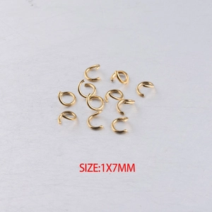 Λήψη macro χρυσών κρίκων από ανοξείδωτο ατσάλι 1x7 mm για κατασκευή κοσμημάτων DIY