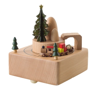 Boîte à musique de Noël en bois avec petit train rotatif et sapin sur socle naturel