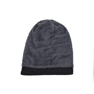 Men's winter knit beanie hat with thick grey fleece lining for cold protection