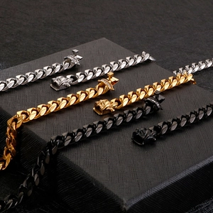 Titanium steel curb chain bracelet set in silver, gold and black with diamond clasp