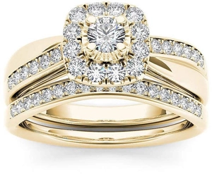 Set di fedi nuziali placcate in oro con pietre di zircone halo e fascia laterale pave