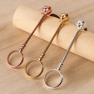 Rose Flower Cigarette Holder Ring Brass Adjustable Smoking Clip Hands Free For Gaming Office Women Men Elegant Metal Accessory