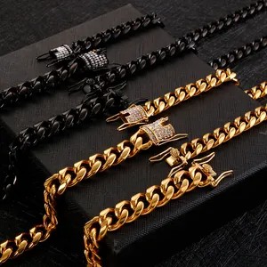 Herren Hip-Hop Panzerarmband in Gold und Schwarz mit funkelndem Diamant-Schmuckverschluss