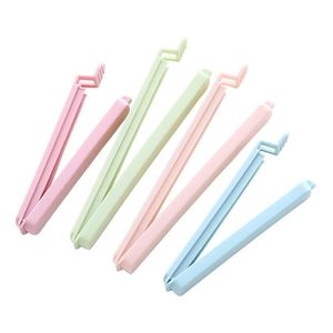 Set of 6 colorful plastic snack bag sealing clips in pastel pink green and blue tones