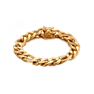 Classic 18K gold plated stainless steel Cuban link bracelet with a fold-over clasp